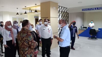 Lift MPP Samarinda Macet Saat Deputi Kemenpan RB Datang